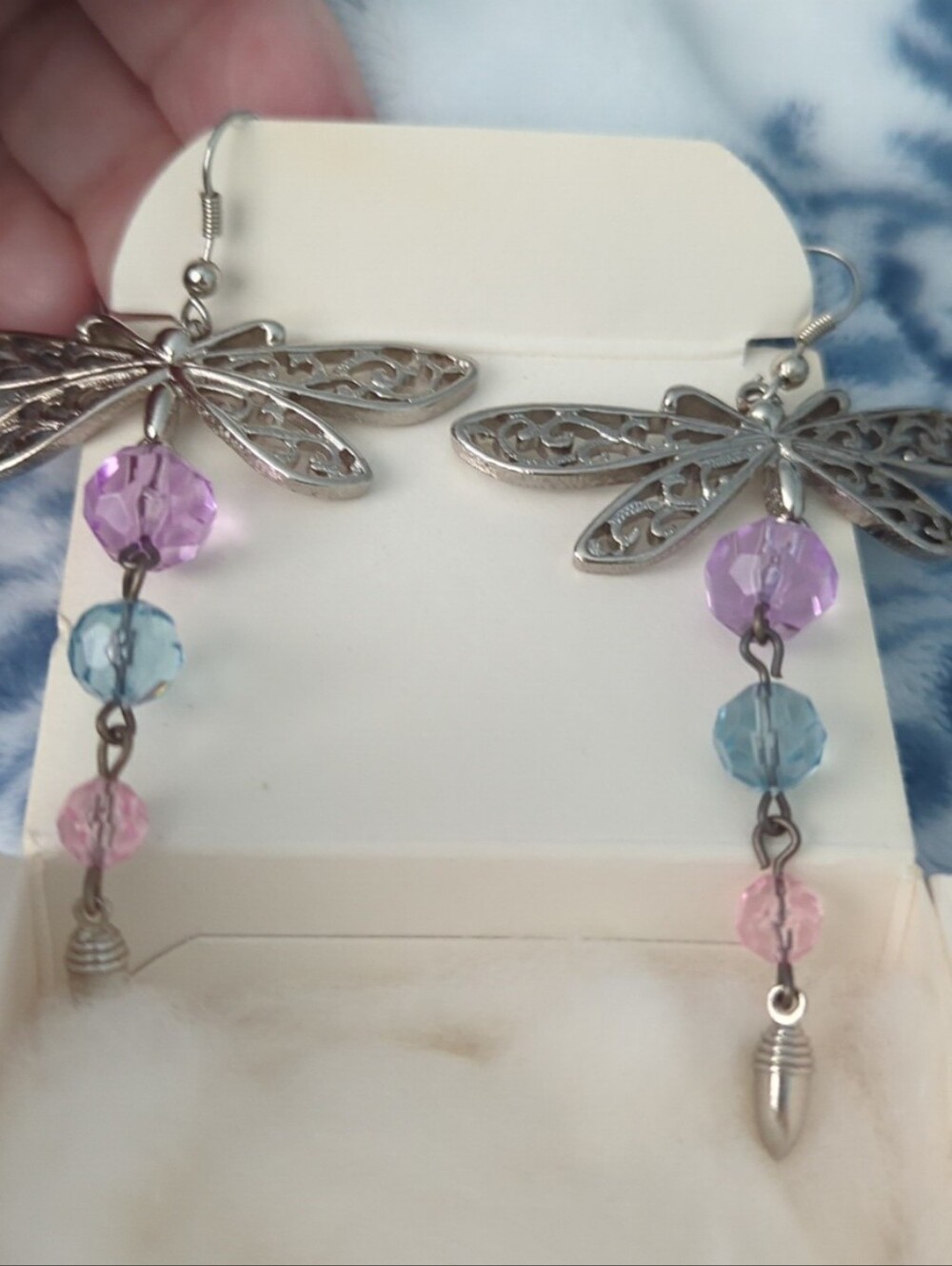 Vintage 1990 Avon Dragonfly Pierced Earrings - Picture 2 of 8